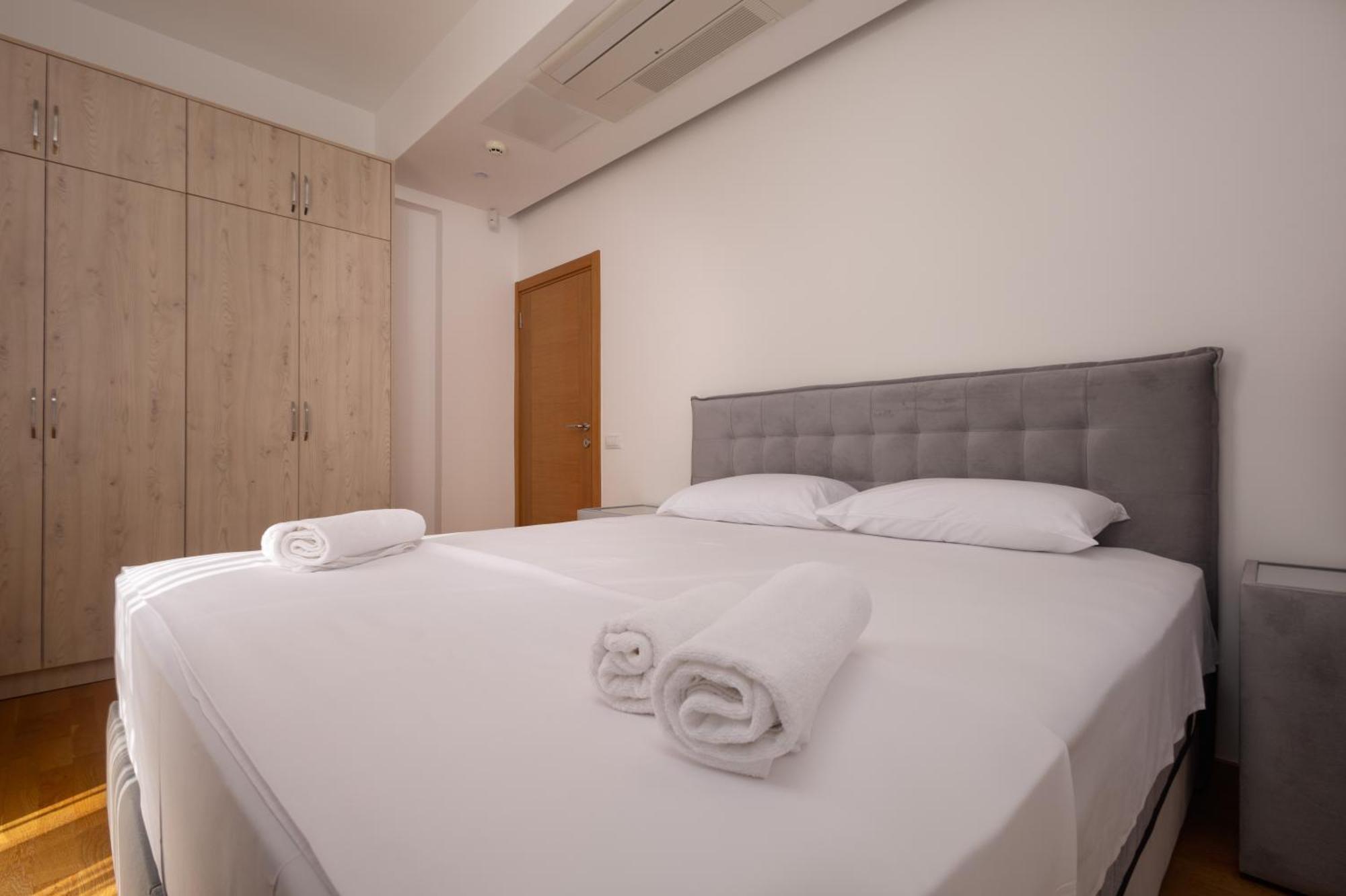 Panorama Bay Luxury Apartments Котор Экстерьер фото